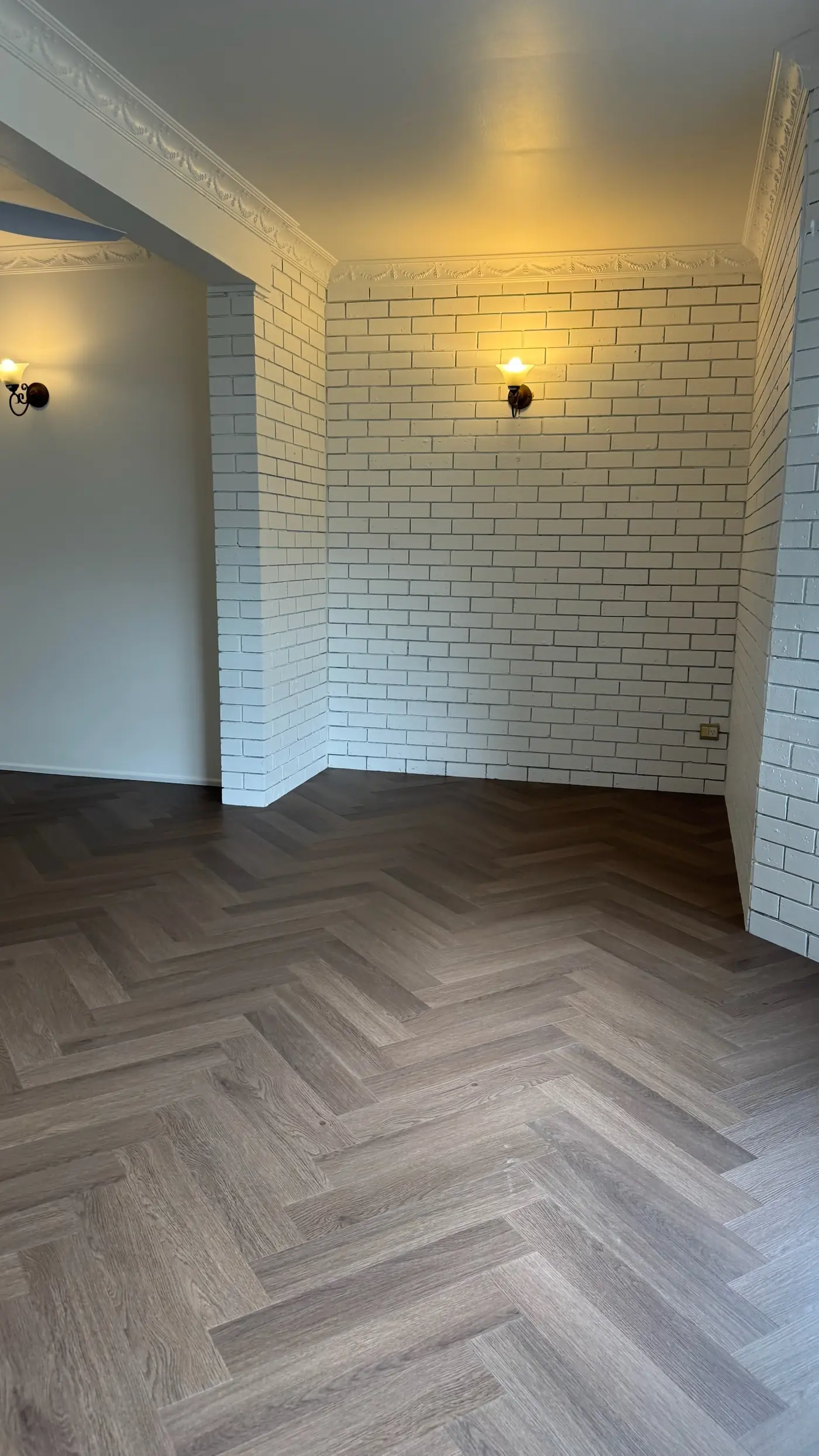 Flooring Cost Guide Gold Coast 2025. Carpet & Vinyl Plank Prices. Bell Carpets Gold Coast